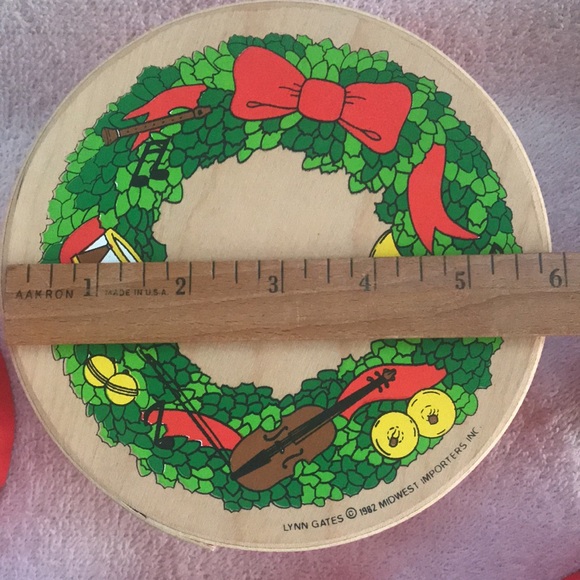 5 Christmas Wood Boxes 1982 Lynn Gates Midwest Importers of Cannon Falls - Picture 5 of 7